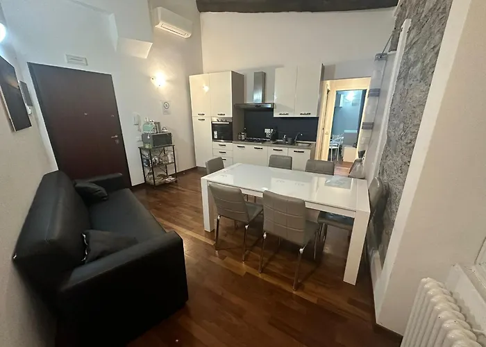 Lägenhet Monfalcone By Arbaspaa La Spezia