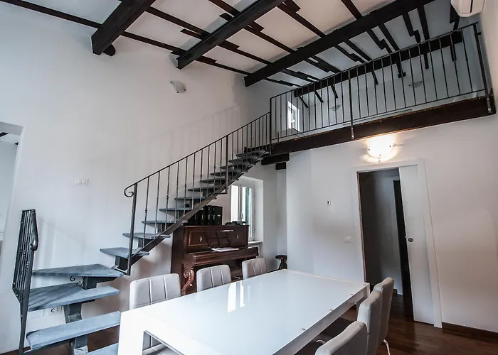 Monfalcone By Arbaspaa Lägenhet